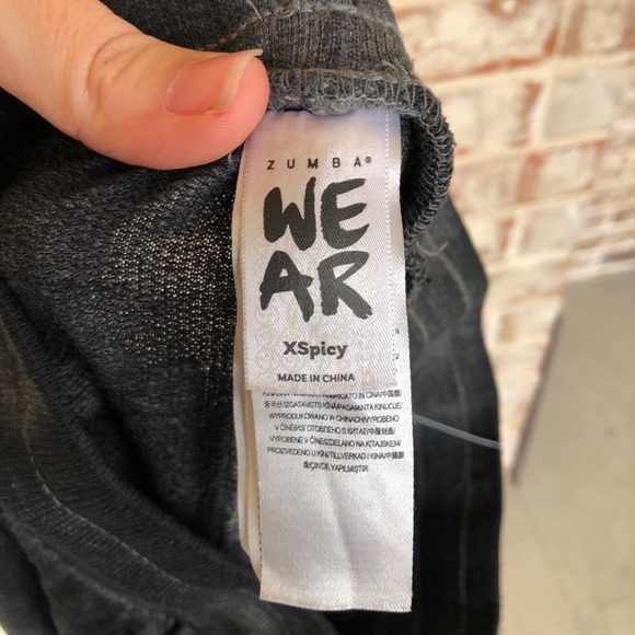 Zumba LOVE Capri Sweatpants Pocket Joggers XS S - Picture 14 of 16